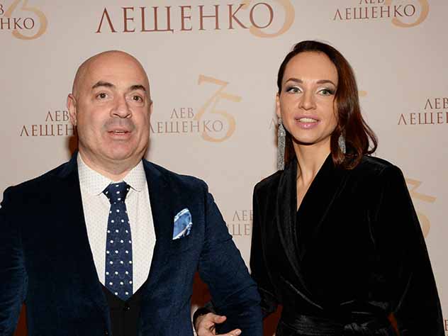 Михаил и Евгения Грушевские сыграли балийскую свадьбу