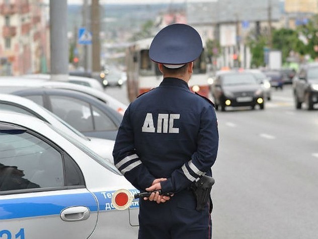 Депутат хочет наказывать тех, по чьей вине начисляют необоснованные штрафы водителям