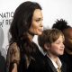 Анджелина Джоли не получает денег от Питта на детей