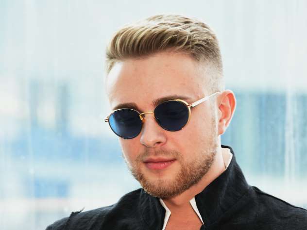 Фото Егора Крида в тапках