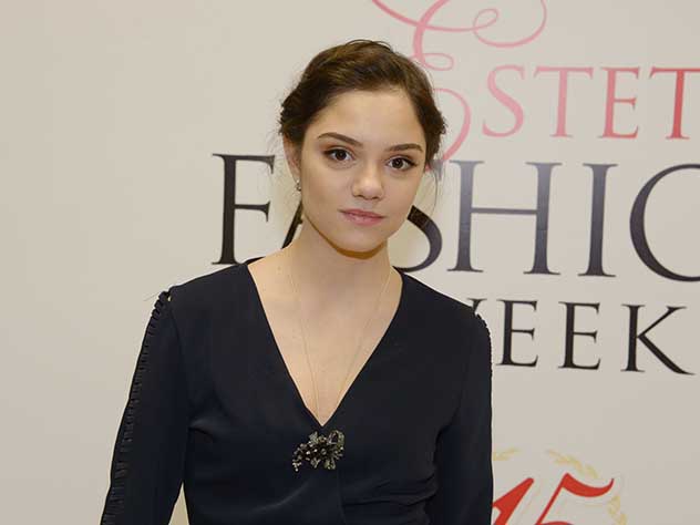 Фигуристка Евгения Медведева