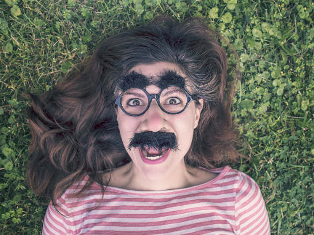 Люди с пушистыми бровями часто производят впечатление страстных и «драйвовых» в сексе