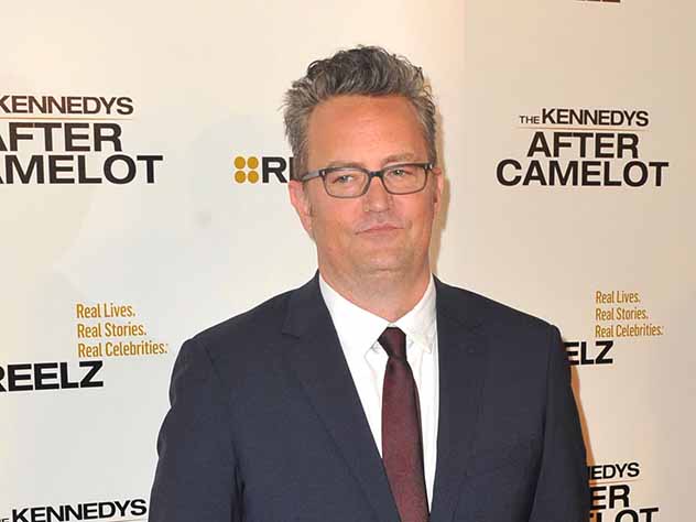 Актер Мэттью Перри перенес серьезную операцию