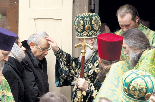 Петросян попросил напутствия у патриаха Московского и всея Руси Кирилла