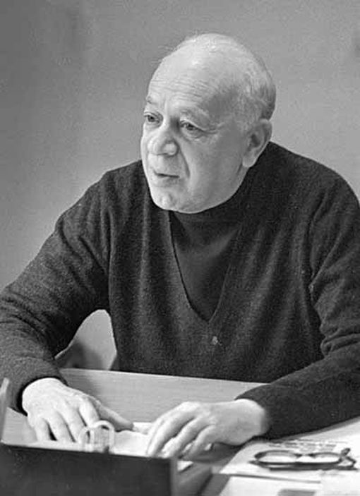 Режиссер Валентин Плучек