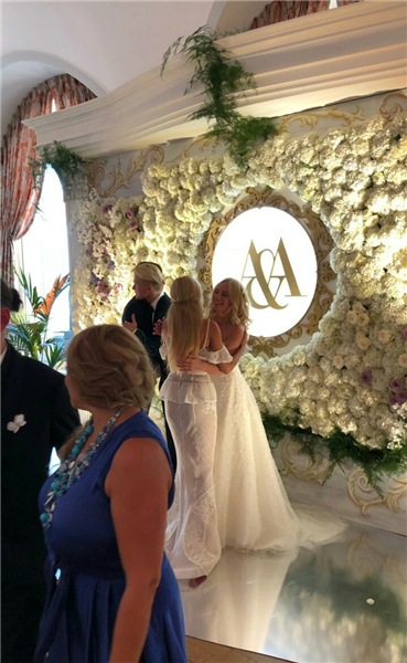 Свадьба дочери Потанина