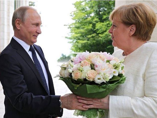 Владимир Путин встретился с Ангелой Меркель
