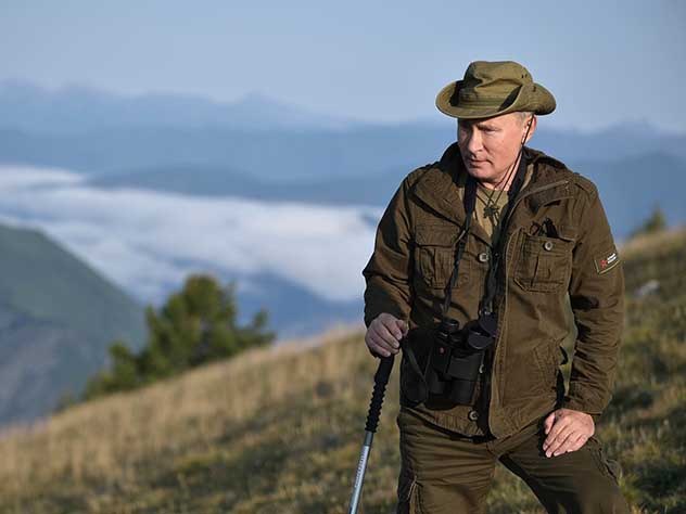 Путин в горах и на Енисее