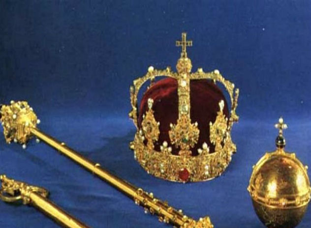 Швеция осталась без символов королевской власти