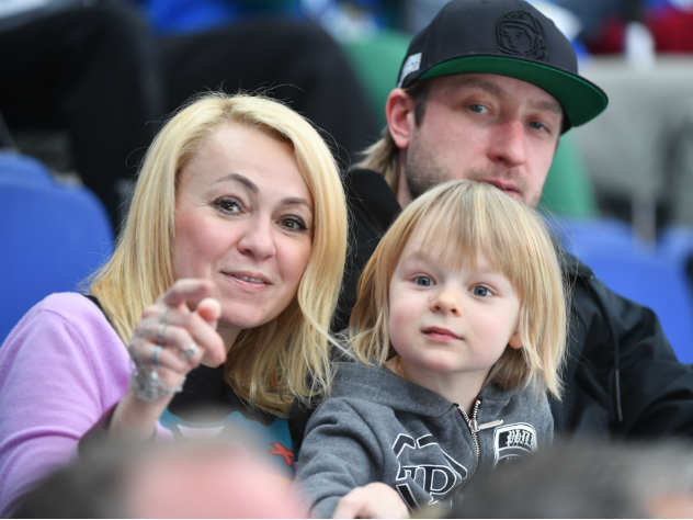 Рудковская показала семейное фото