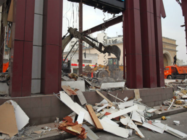 С самостроем несколько лет активно боролись в Москве