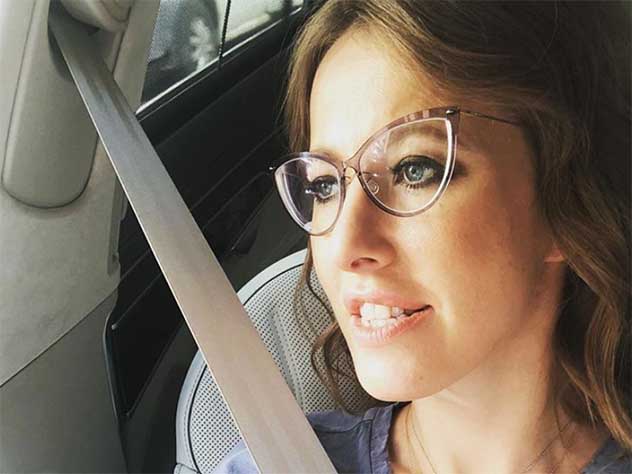 Собчак проверила чувство юмора подписчиков