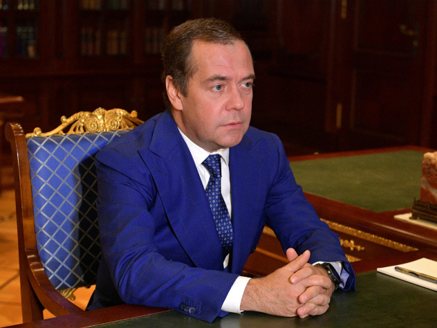 tass-28591742-medvedev072225.jpg