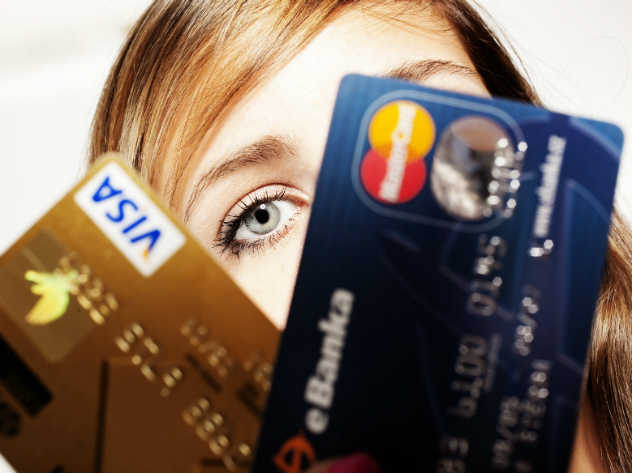 В Крыму не обслуживаются Visa и MasterCard