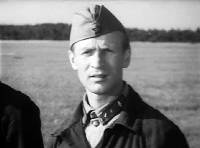 Первая роль в кино Ивана Краско. Кадр из фильма «Балтийское небо», 1961 год