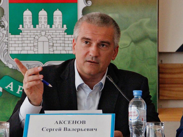 Аксенов. Аксенов опроверг сообщения о гибели животных в Армянске