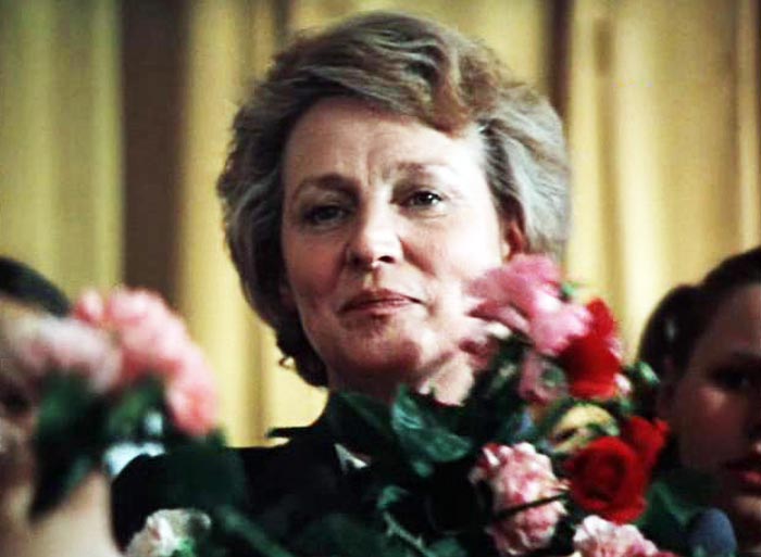 Алла Покровская в фильме «Третий в пятом ряду», 1984 г.