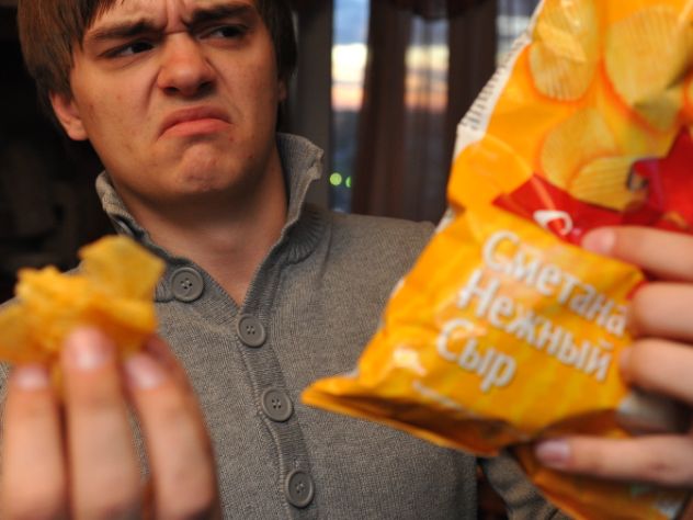 В школах хотят запретить чипсы и шоколадки