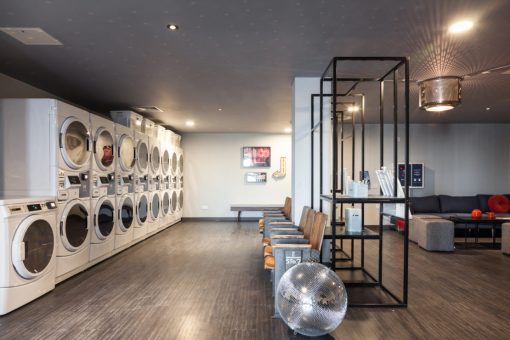 Без дома и детей