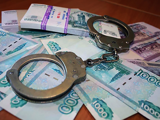 В Казани ищут бывшего главу банка, подложившего в хранилище билеты «банка приколов»