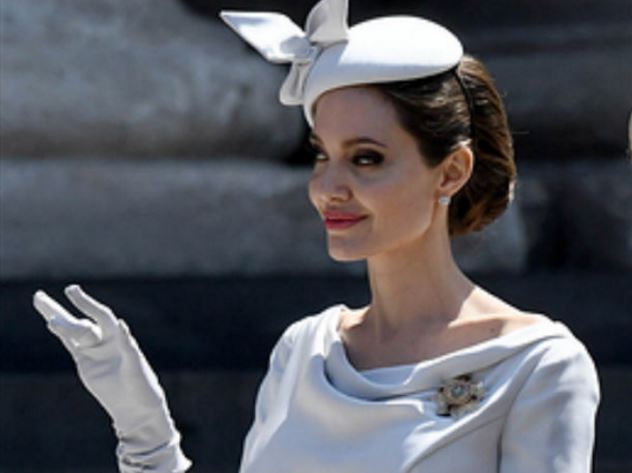 Анджелина Джоли выходит замуж