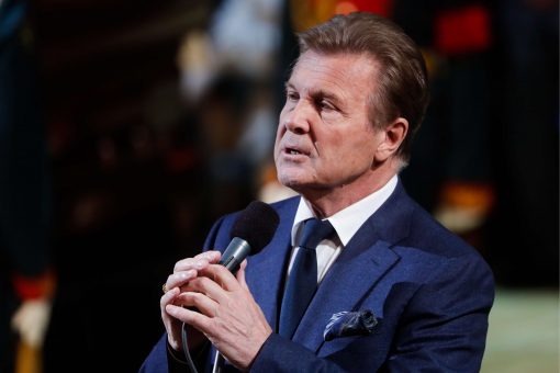 Лещенко на прощании с Кобзном