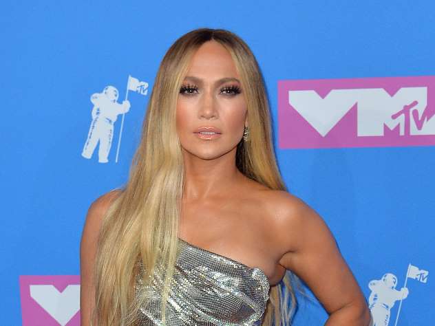 Дженнифер Лопес в купальнике