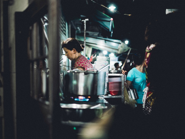 Работающие по ночам женщины рискую заболеть раком