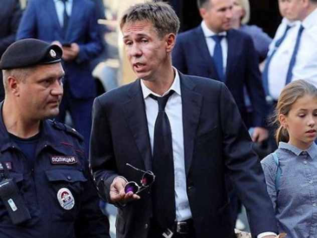 Панин устроил скандал на похоронах Кобзона