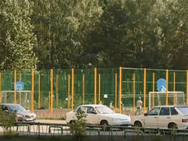 Скандал из-за детской площадки в Казани