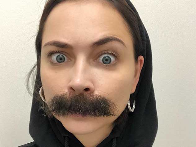 Картинки усатых женщин
