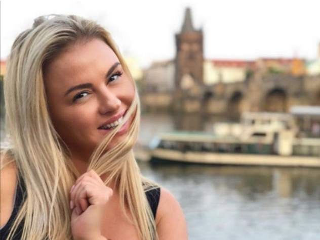 Анна Семенович рассказала, какой должна быть женщина