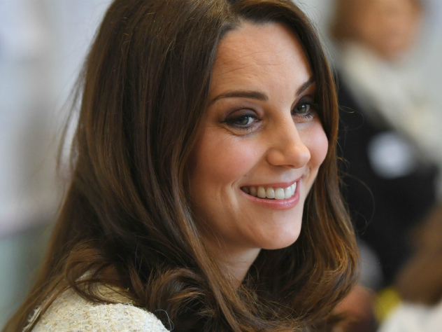 Французскому журналу не сняли штраф за публикацию скандальных фотографий герцогини Кембриджской