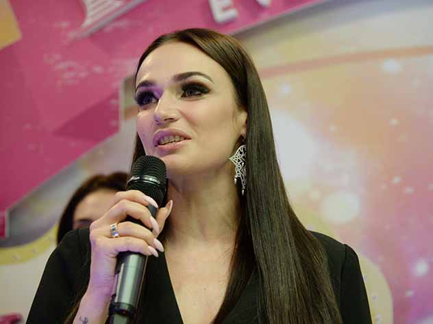 Водонаева и резиновая уточка