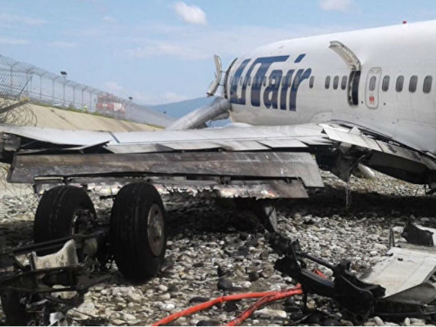 При жесткой посадке самолета UTair в Сочи погиб один и пострадали 18 человек