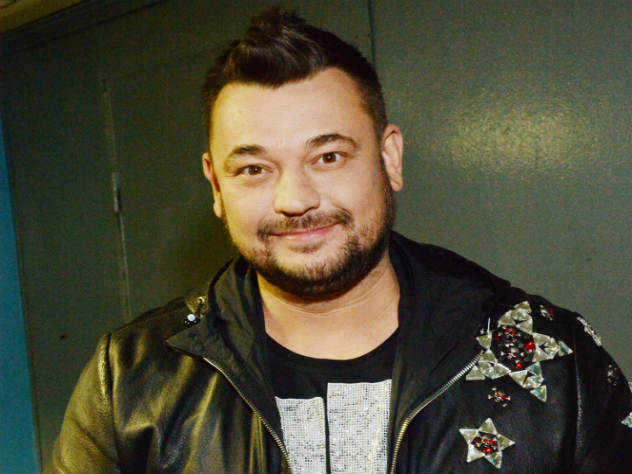 Сергея Жукова обвинили в непатриотичном воспитании сына