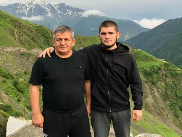 Хабиб Нурмагомедов с отцом