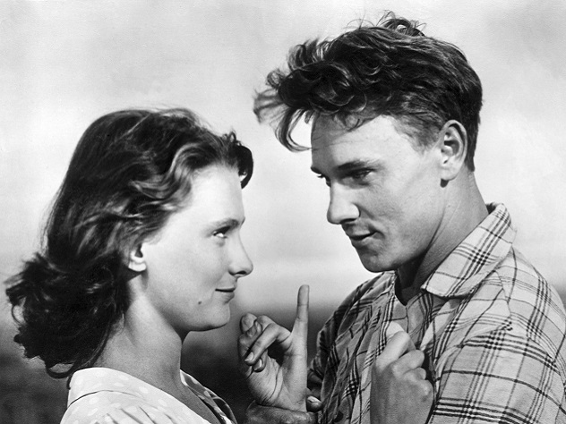 Как себя вести на первом свидании