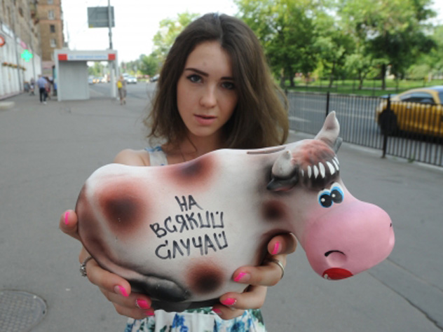 Россияне предпочитают хранить сбережения в рублях