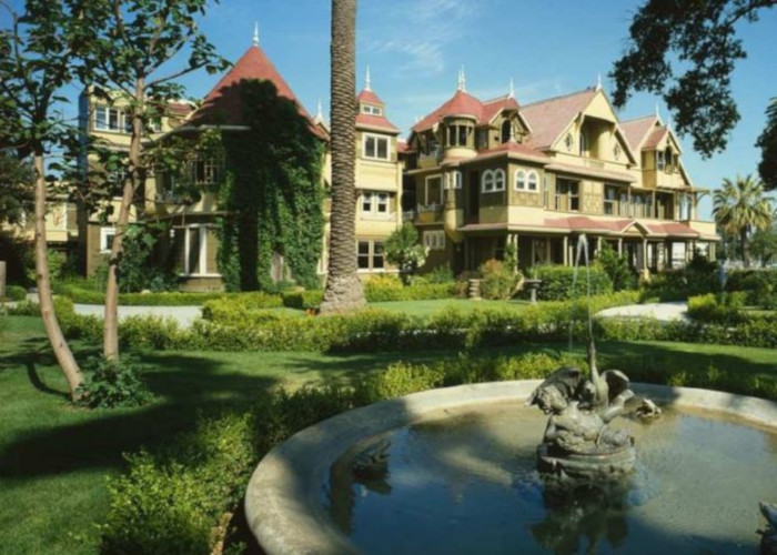 Дом Винчестеров - экстравагантный туристический аттракцион