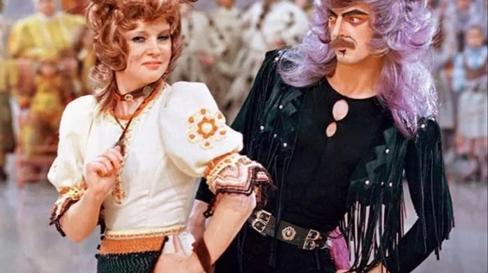 Кадр из фильма «Мама»