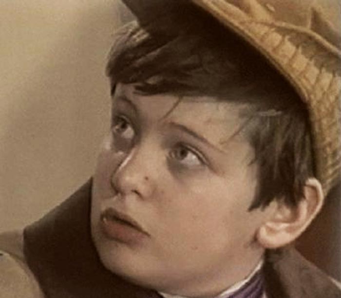 13-летний Денис Евстигнеев в телеспектакле «Домби и сын»
