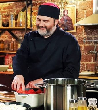 Шеф-повар Свято-Данилова монастыря: что нужно есть при варикозе