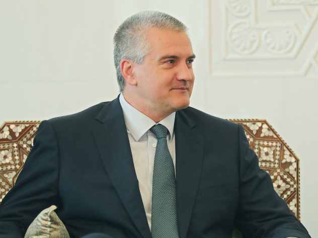 Аксенов заявил, что корабли НАТО не попадут в Азовское море