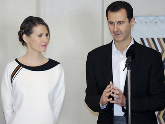 Жена Асада опубликовала первое фото после химиотерапии
