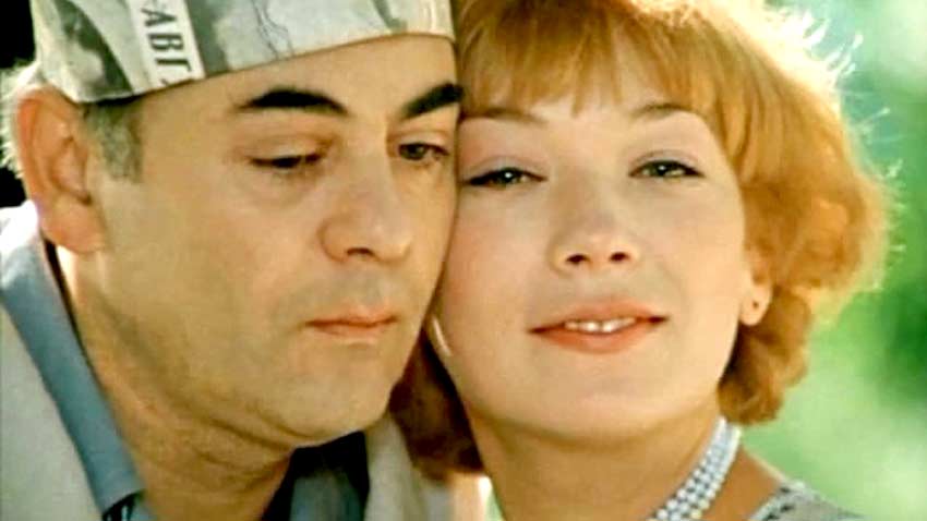 Кадр из фильма «Покровские ворота», 1982 г. С Анатолием Равиковичем.