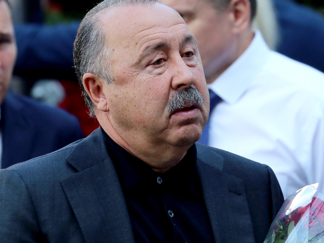 Валерий Газзаев