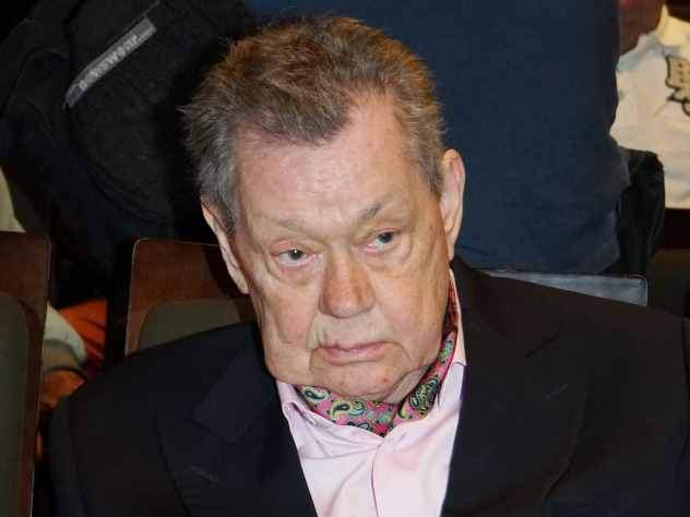 Сын рассказал о здоровье Николая Караченцова