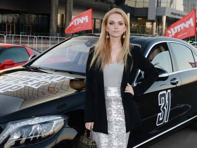 Кержакова собирается задействовать судебных приставов, чтобы забрать у мужа ребенка