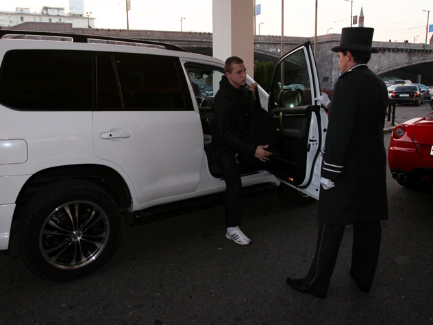 Мамаев и Кокорин избили в Москве двоих человек